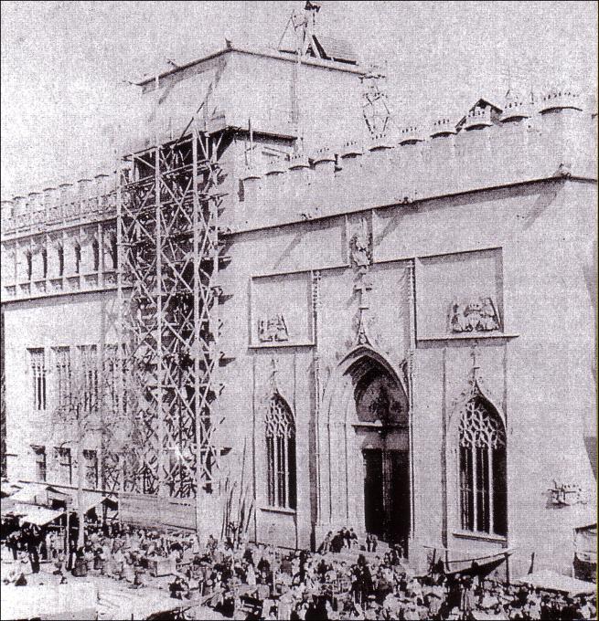 Foto antigua de la construcción de la Lonja de Valencia