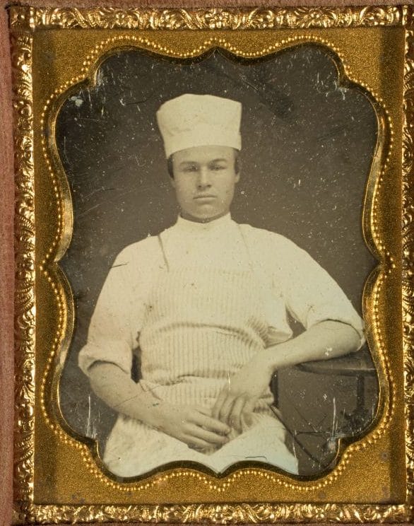 Daguerrotipo de hombre con un uniforme de cocinero