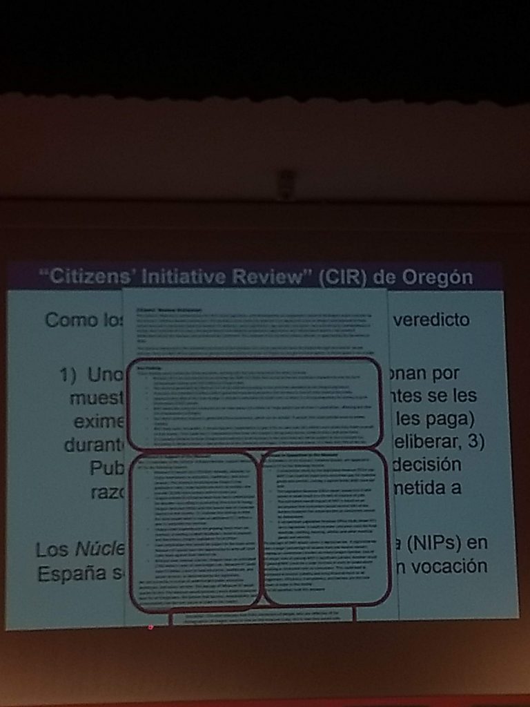 Documento con introducción, confrontación de argumentos y conclusiones en una sola página.